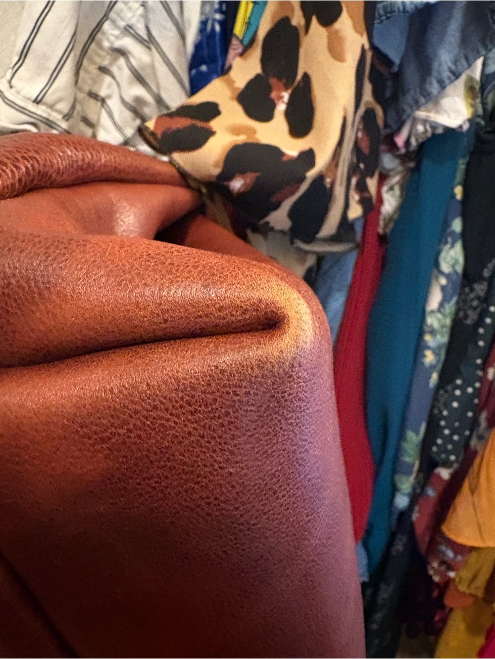 Portland Leather Goods | Large Bucket Bag | Nutmeg - Picture 8 of 17